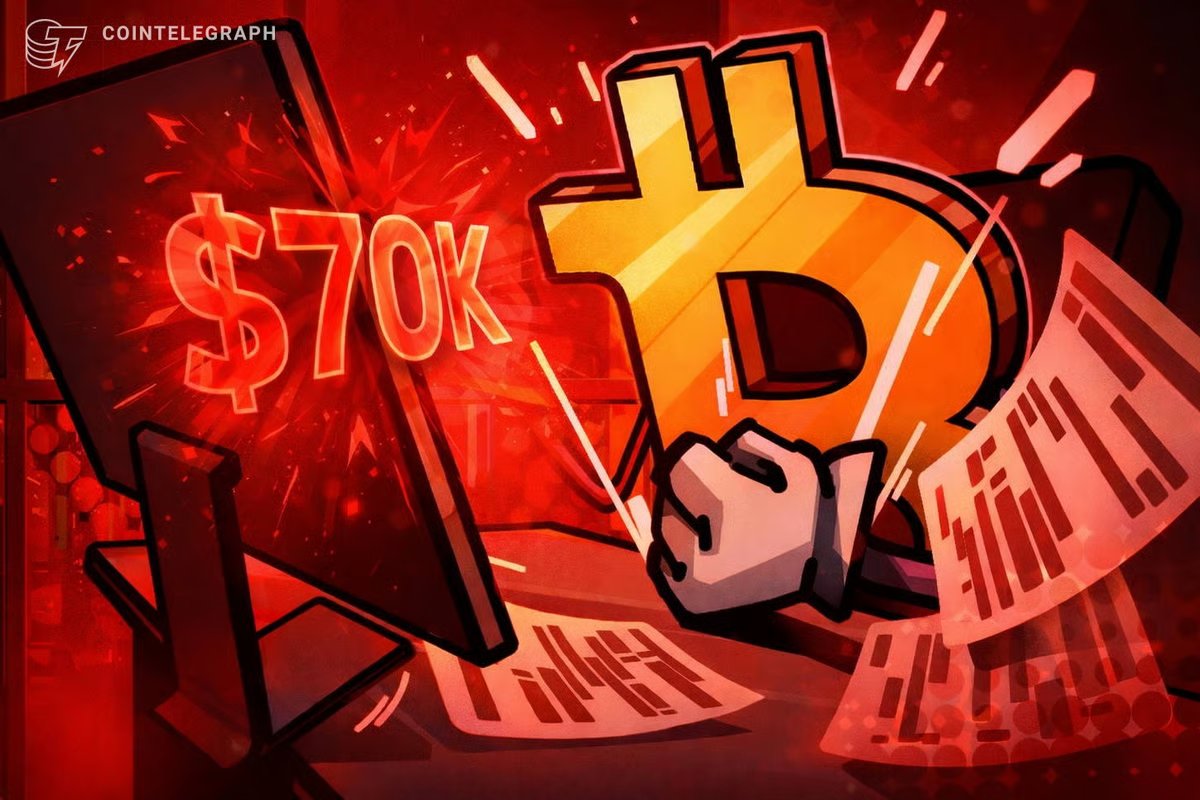Corporate Bitcoin Split: Strategy Holds, Nakamoto Sells